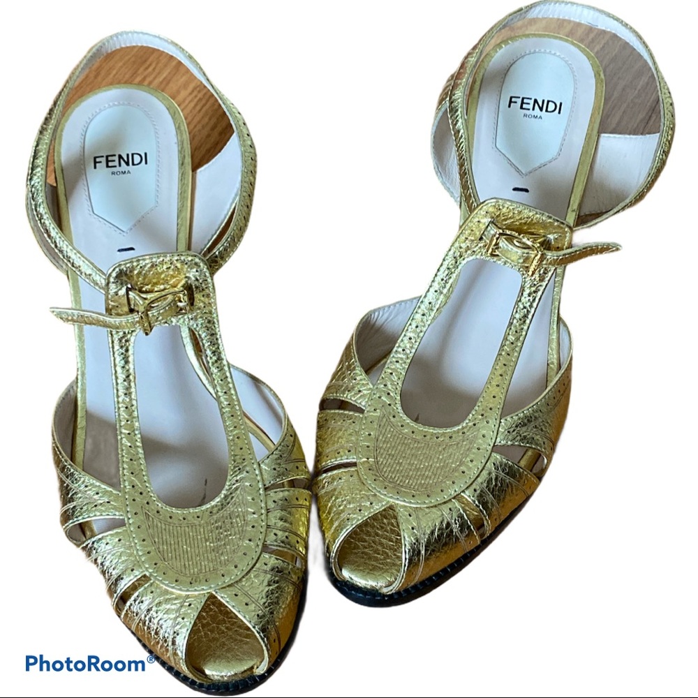 Fendi peep toe Sandals block heel